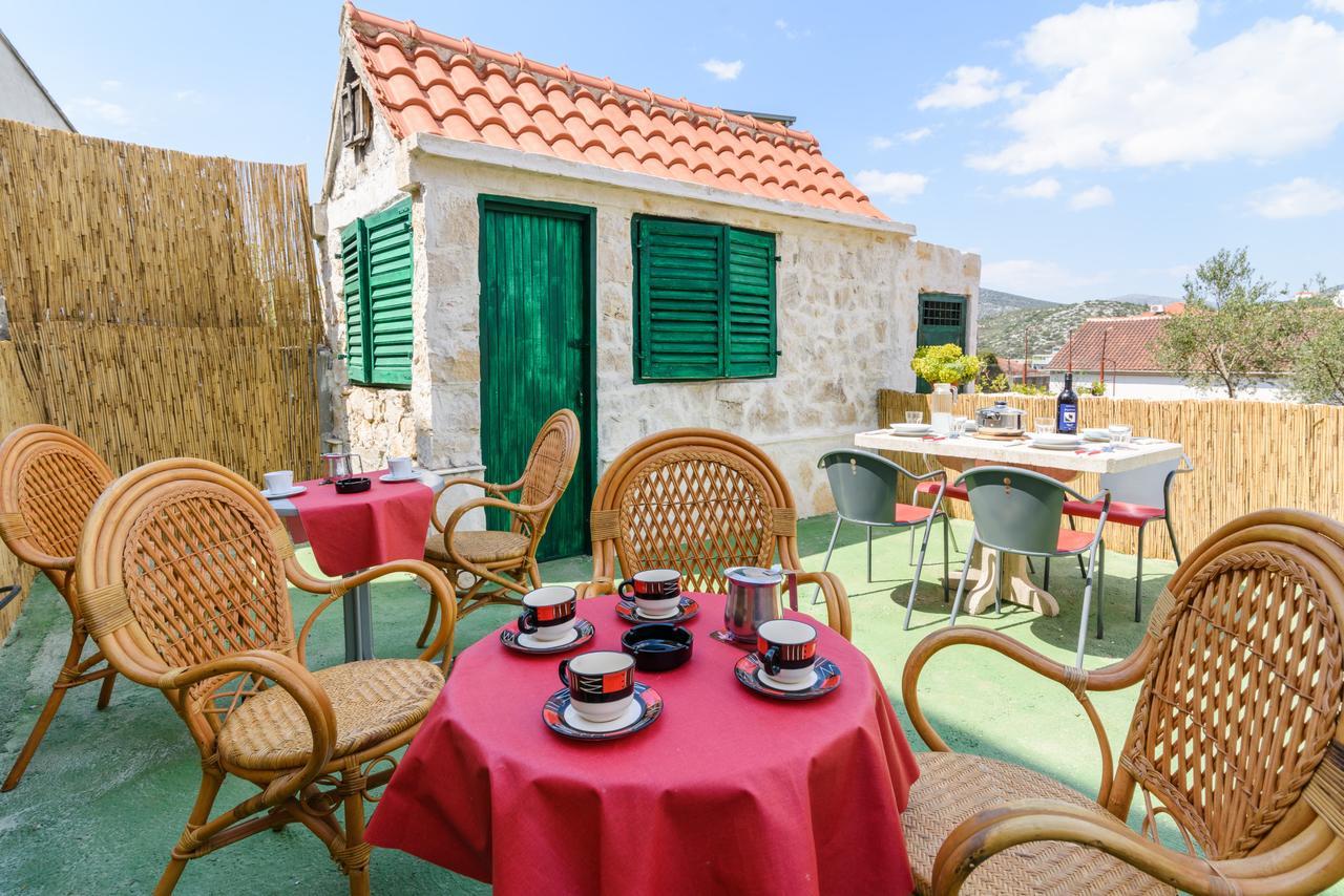 Apartmani Marko I Ana Marina Exterior photo